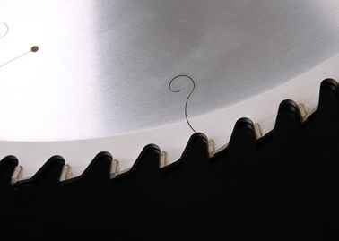OEM SKS Japan Steel Diamond Panel Saw Blades For Metal دقة عالية